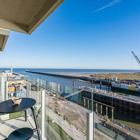 Lighthouse With Amazing & Beautiful Sea View Lägenhet Nieuwpoort