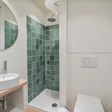 Апартаменты Lighthouse With Amazing & Beautiful Sea View