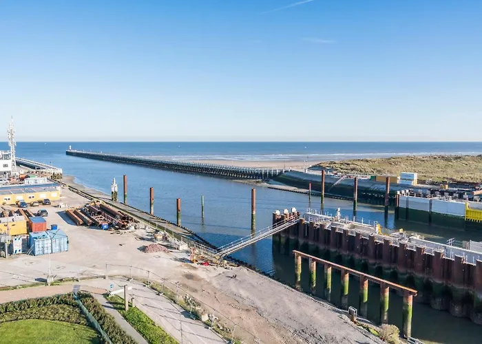 Lighthouse With Amazing & Beautiful Sea View * Nieuwpoort